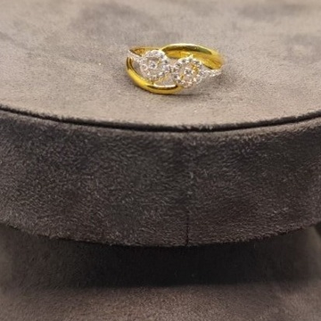 22kt gold  two flower cz ring by 