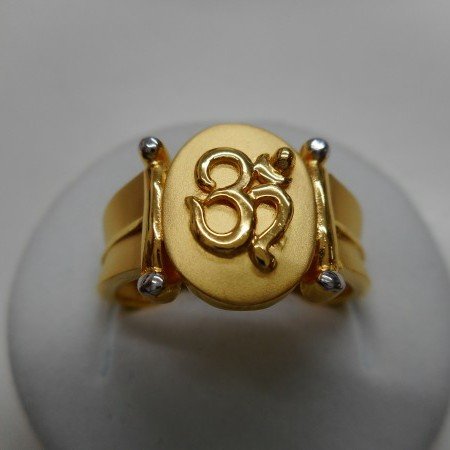 Om gents ring