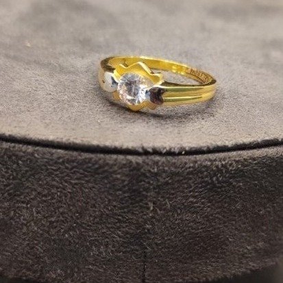 22kt gold cz floral ring