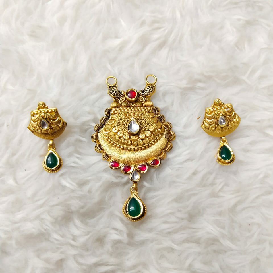 22 carat 916 mangalsutra pendle set