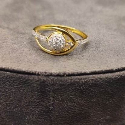 22kt gold circular  ring