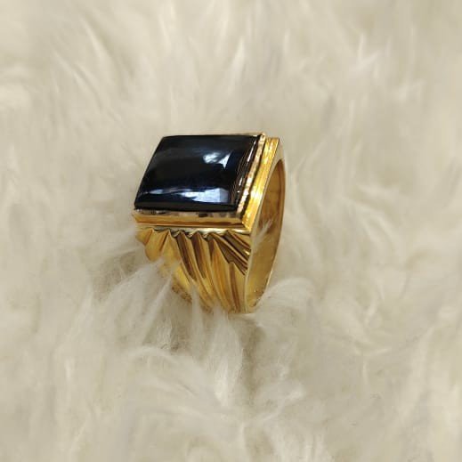 916 22 carat gents ring