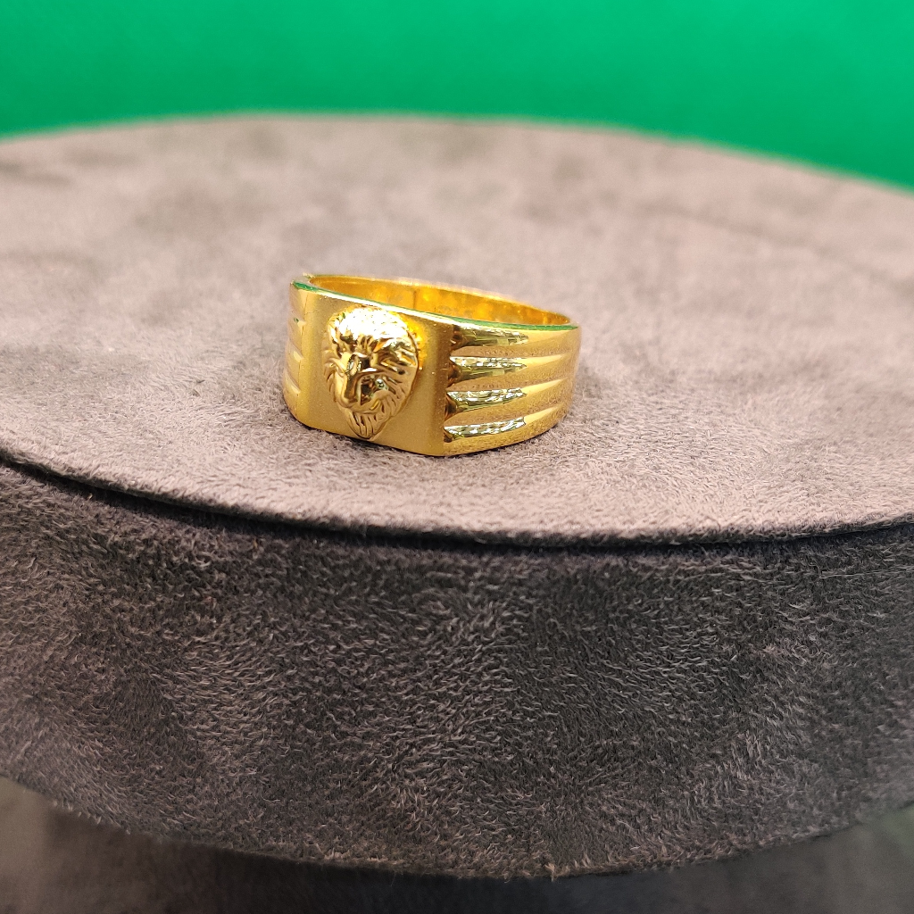 916 gold lion gents ring