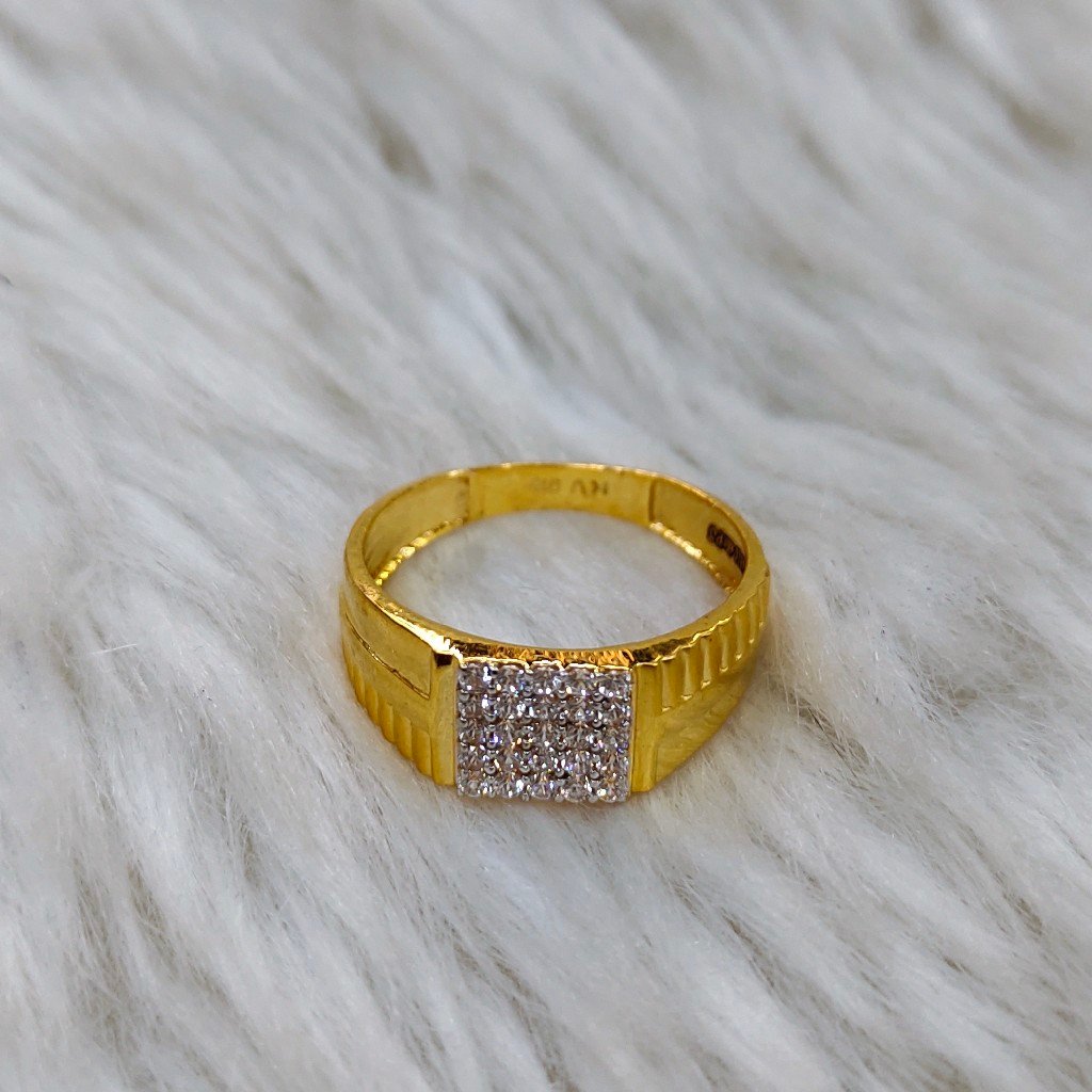 22 carat 916 diamond gents ring